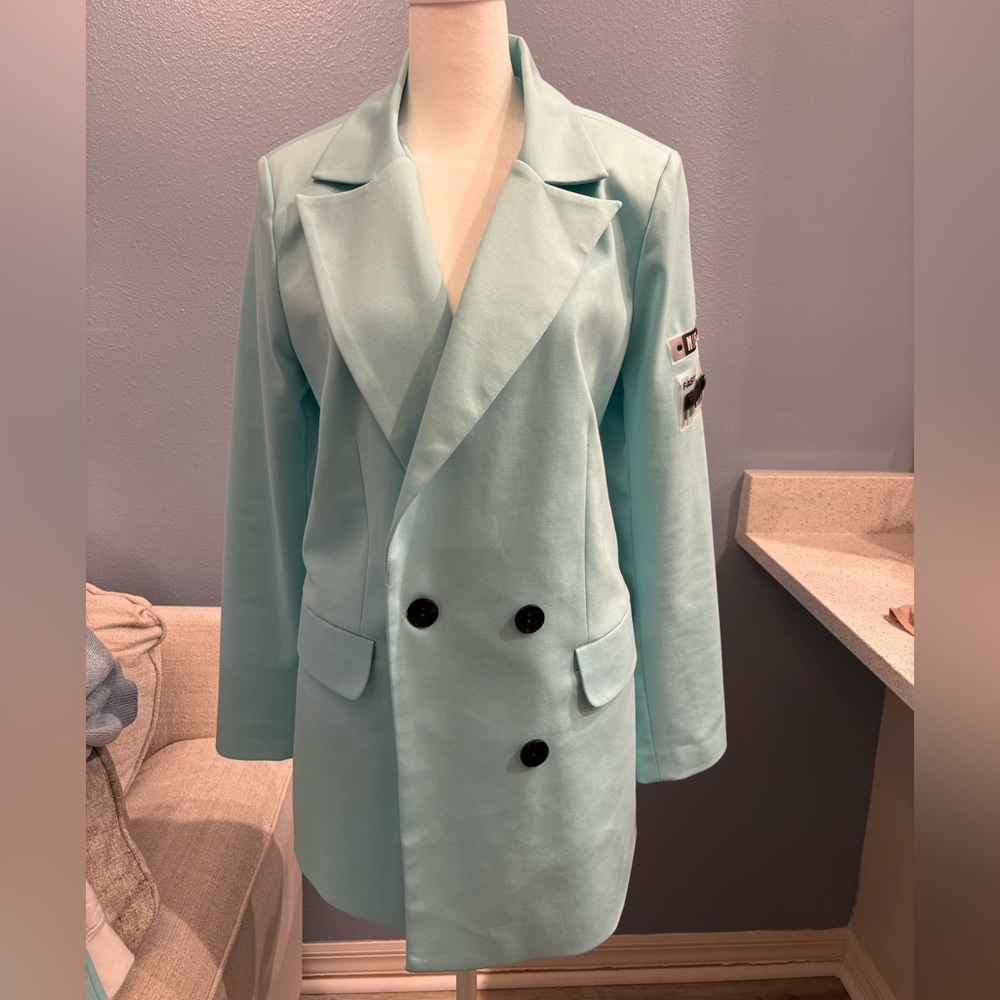 Sempre aqua double breasted jacket with shorts